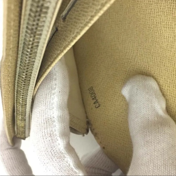 Auth Louis Vuitton Damier Azur Portefeuille Sarah Long Bifold Wallet Vintage - Picture 7 of 7